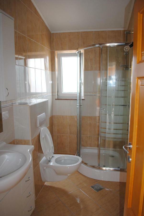 Ciovo Apartments Трогир Екстериор снимка