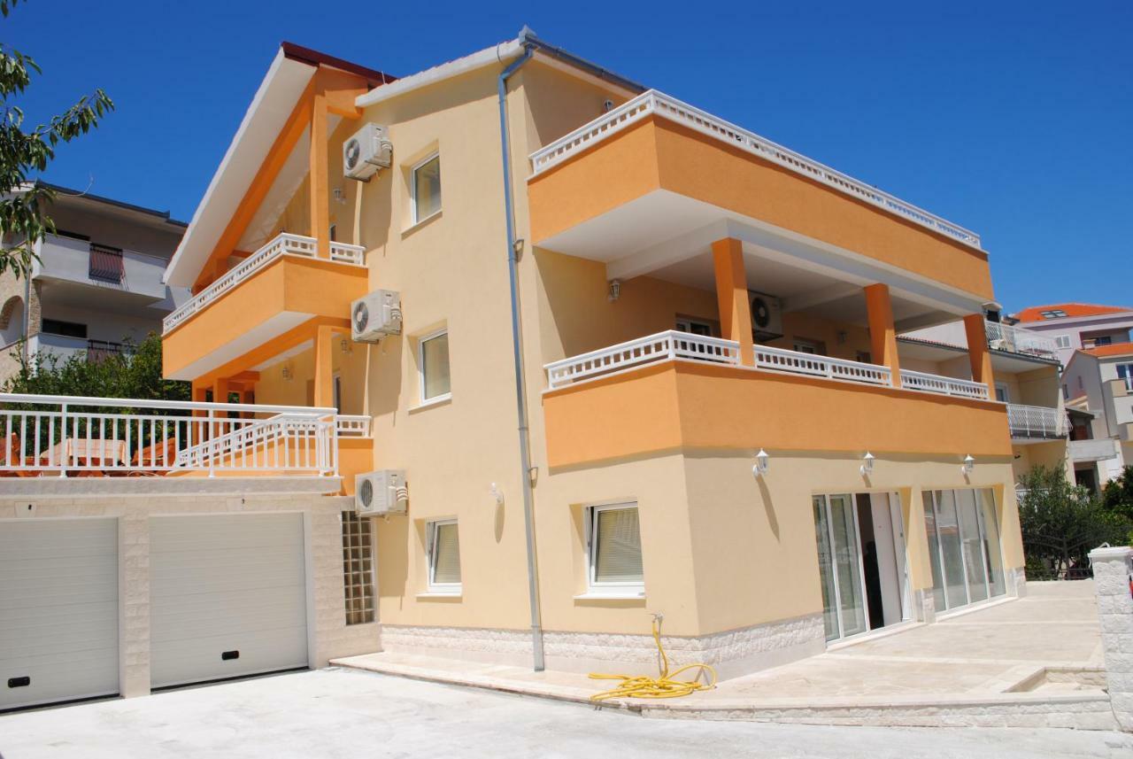 Ciovo Apartments Трогир Екстериор снимка