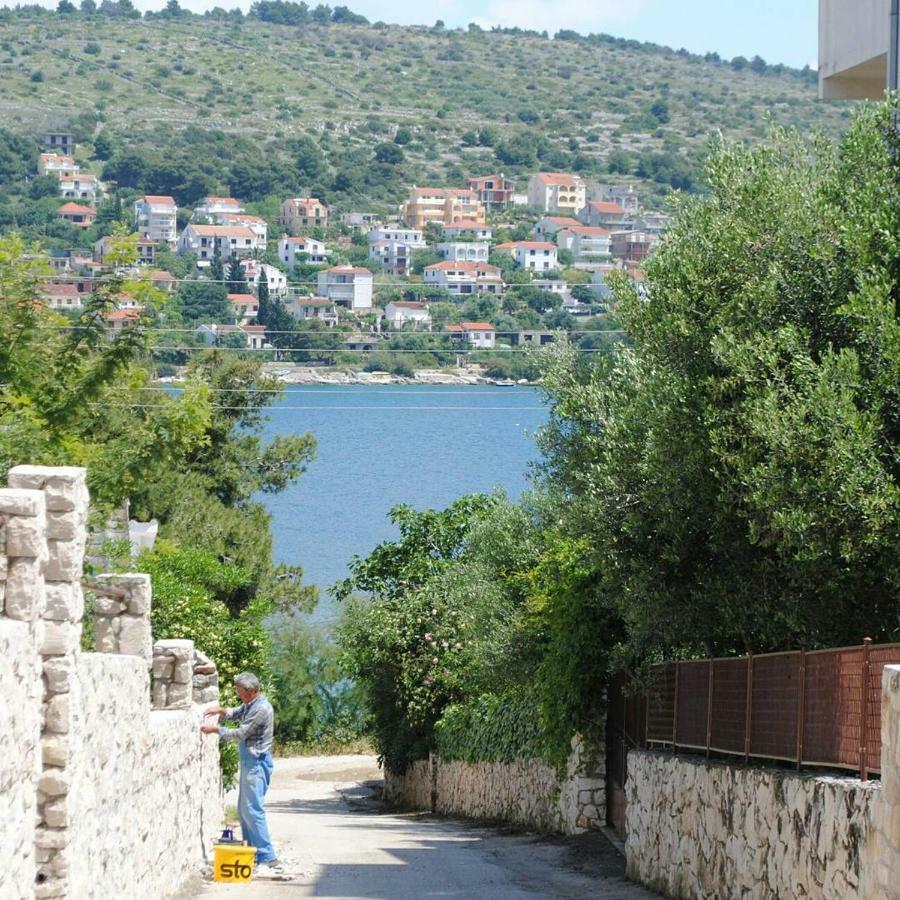 Ciovo Apartments Трогир Екстериор снимка
